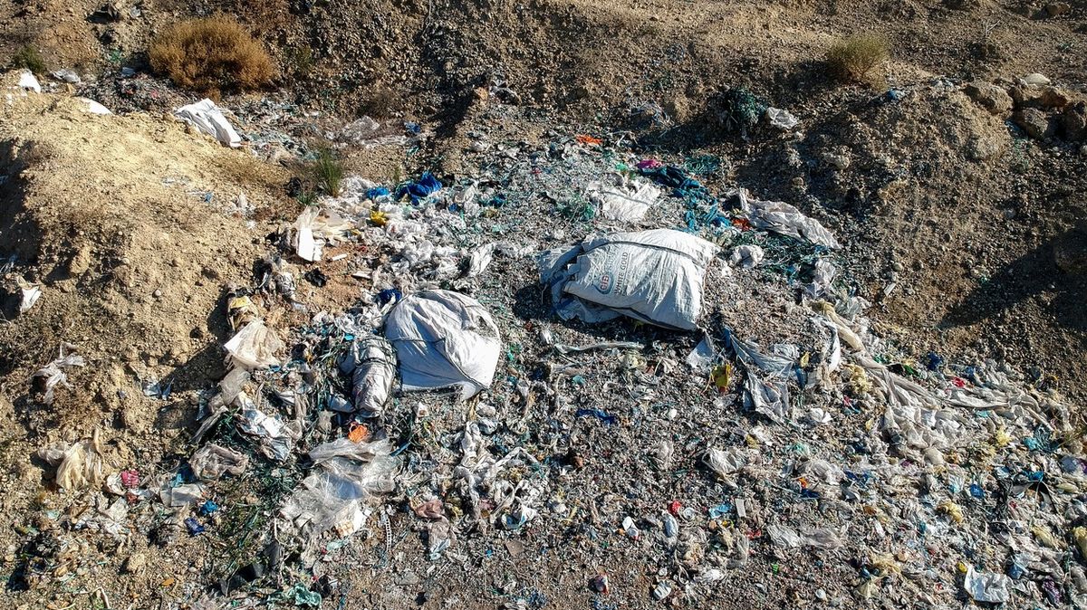 Obrazem: „Skládka Evropy“. V Turecku se odpad ukládá levně a bez kontroly